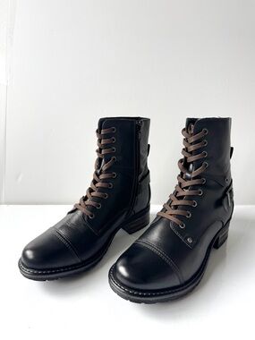 Taos Crave Leather Lug Sole Combat Boots in Classic Black Sz 40/9-9.5 US